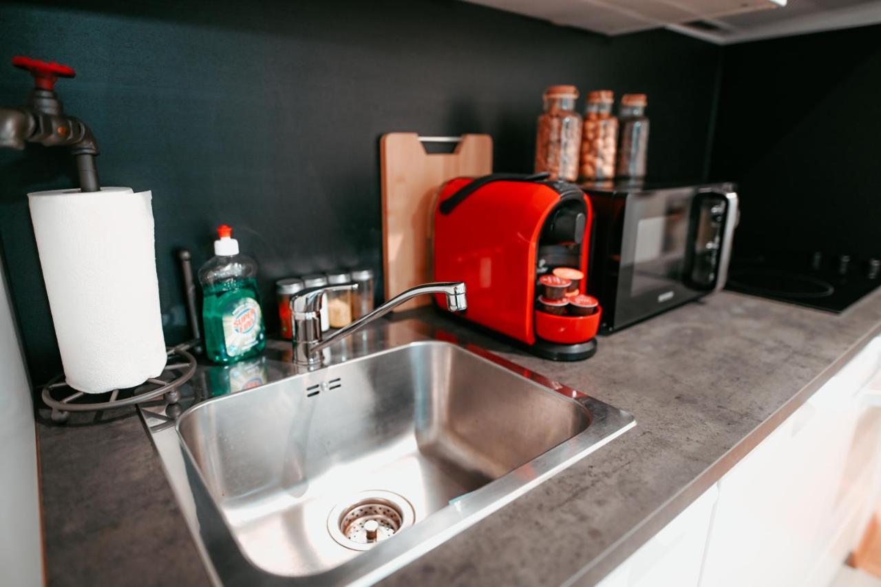 Vienna Shopping Center 6A Apartment Екстер'єр фото